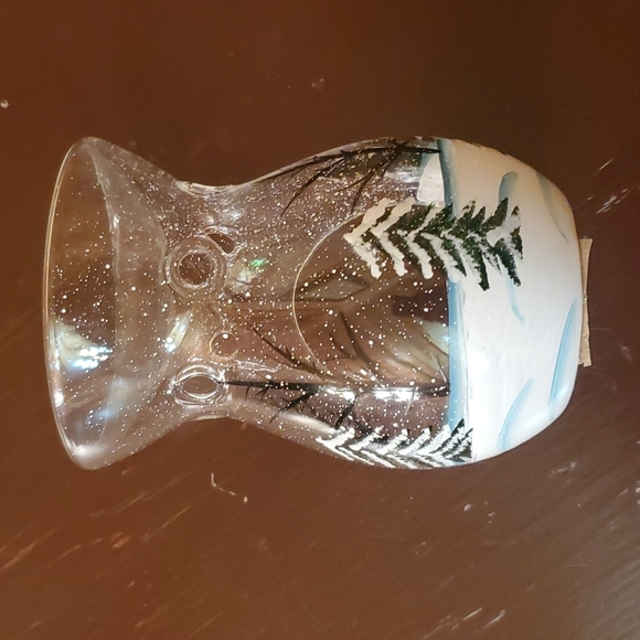 Yankee Candle Winter Frost Crackle Scene Tealight Oil Warmer